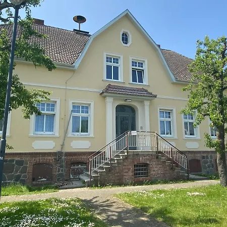 Fewo In Neustadt/Dosse, Der Stadt Der Pferde Leddin Exterior photo